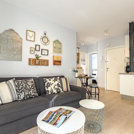Charming 2 Bedroom Apartment At Iconic Triana Neighborhood By Ocityzen Sevilla Exterior foto