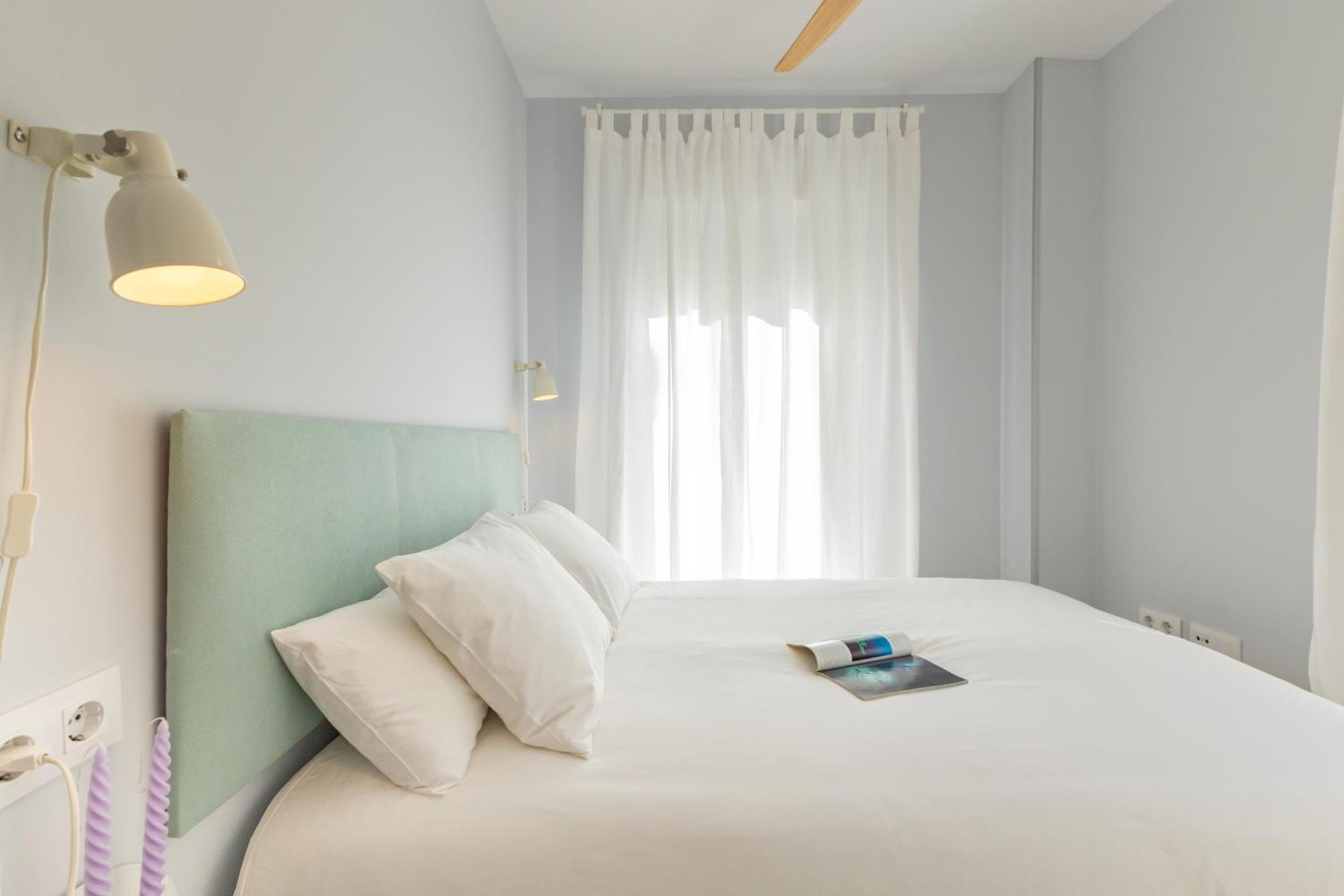 Charming 2 Bedroom Apartment At Iconic Triana Neighborhood By Ocityzen Sevilla Exterior foto