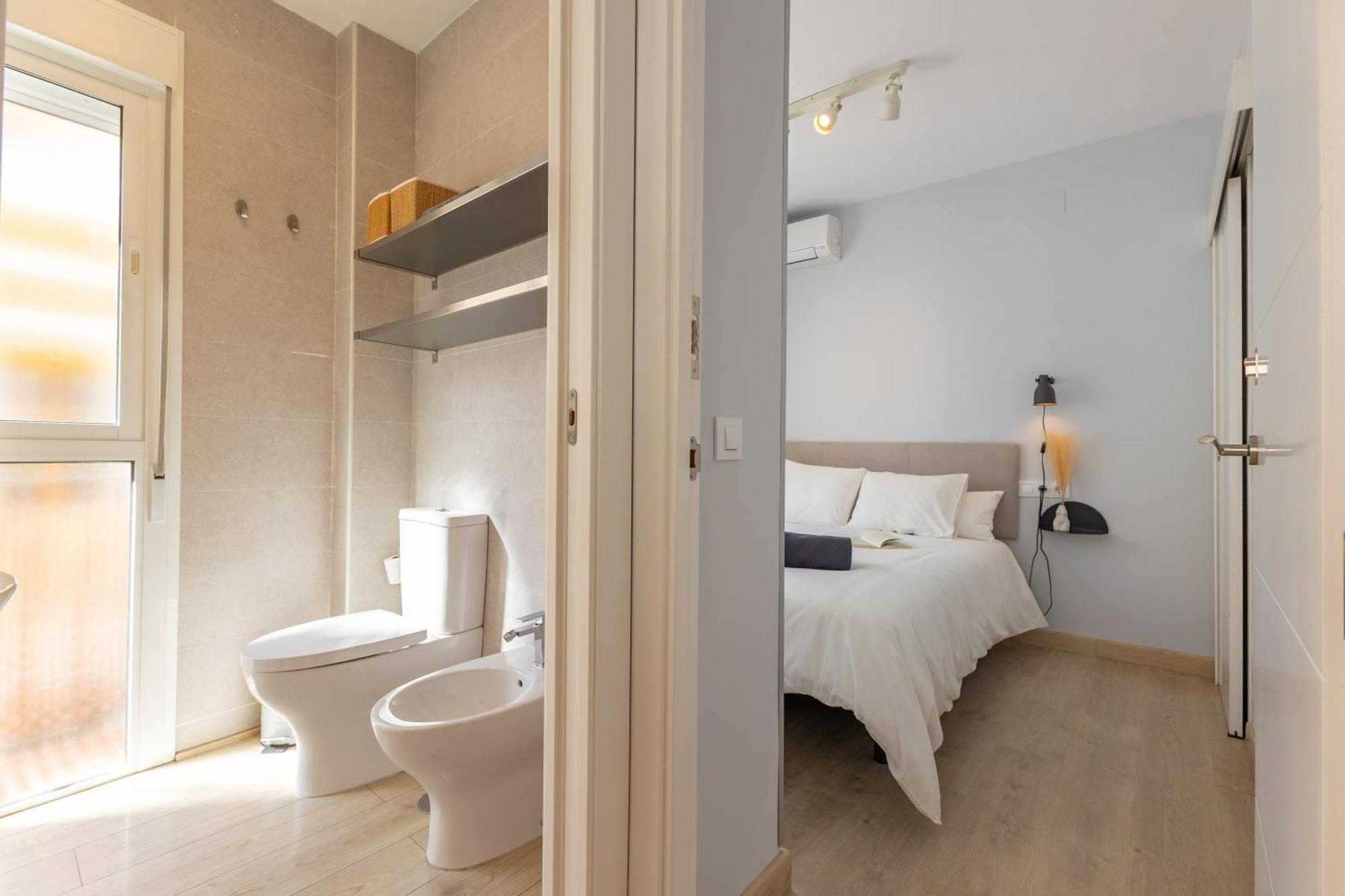 Charming 2 Bedroom Apartment At Iconic Triana Neighborhood By Ocityzen Sevilla Exterior foto