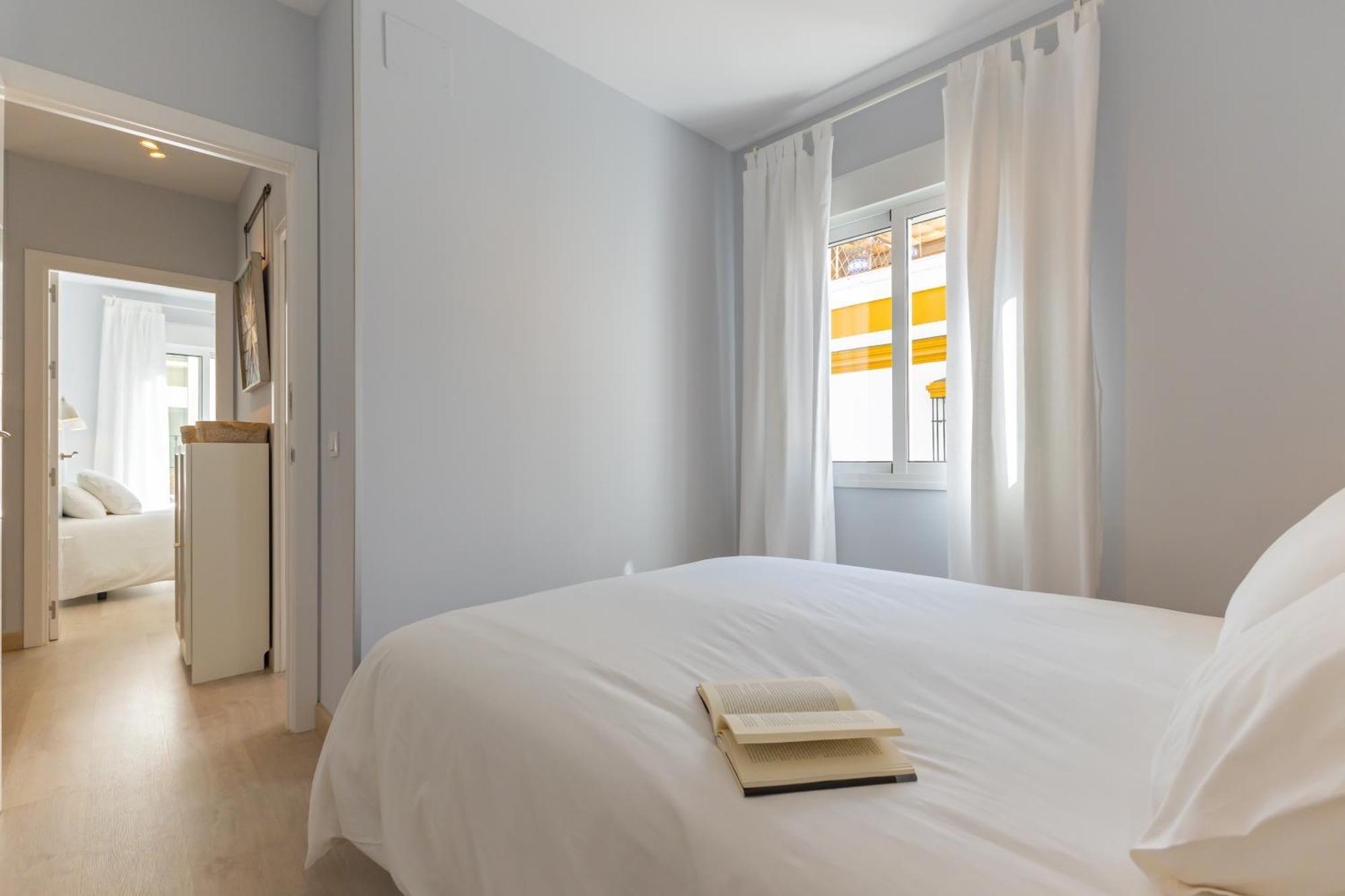 Charming 2 Bedroom Apartment At Iconic Triana Neighborhood By Ocityzen Sevilla Exterior foto