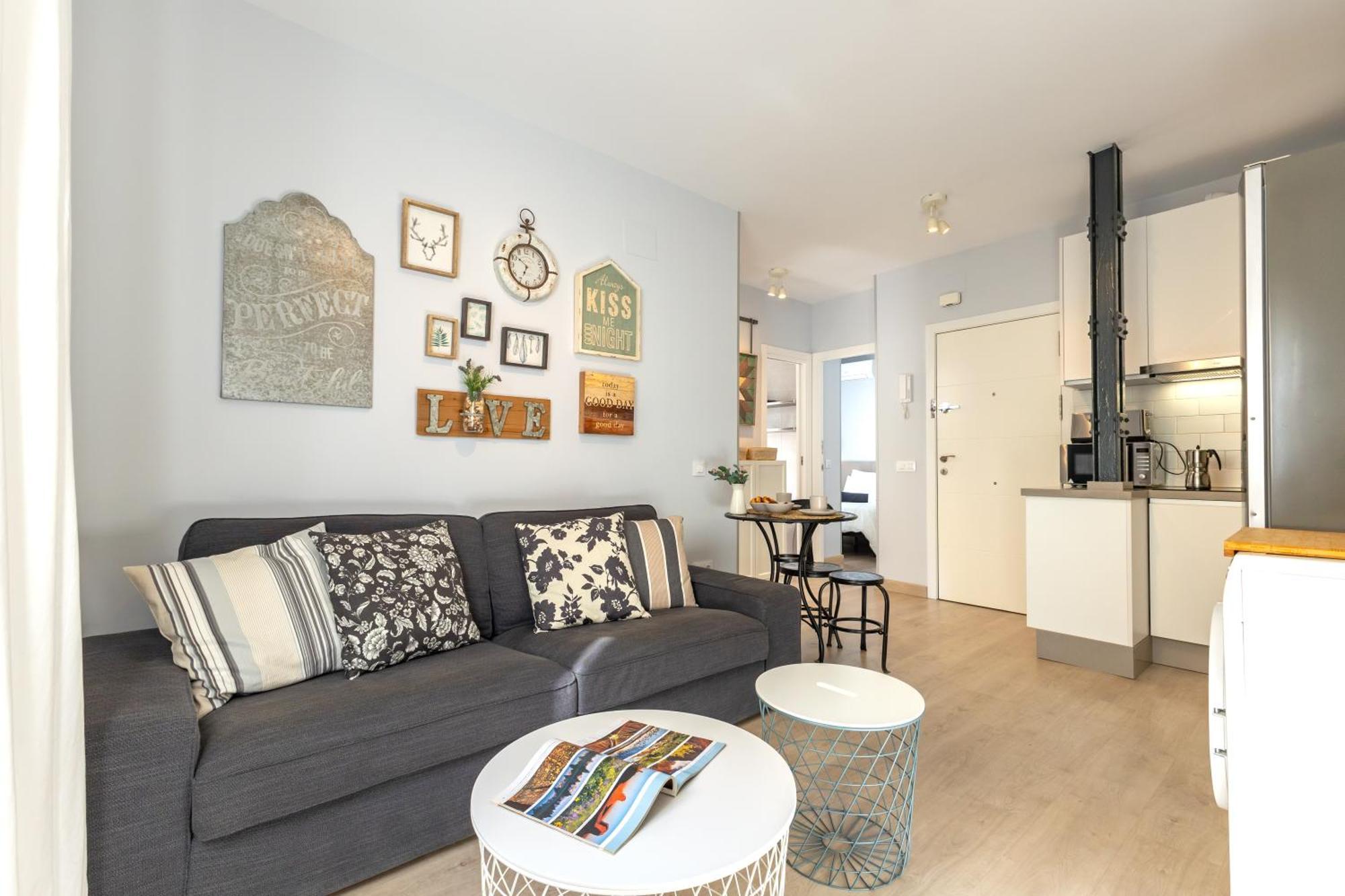 Charming 2 Bedroom Apartment At Iconic Triana Neighborhood By Ocityzen Sevilla Exterior foto